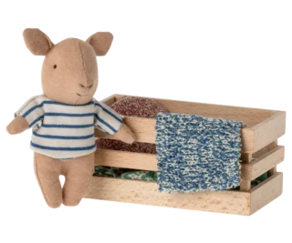 Cerdito en caja de madera Maileg
