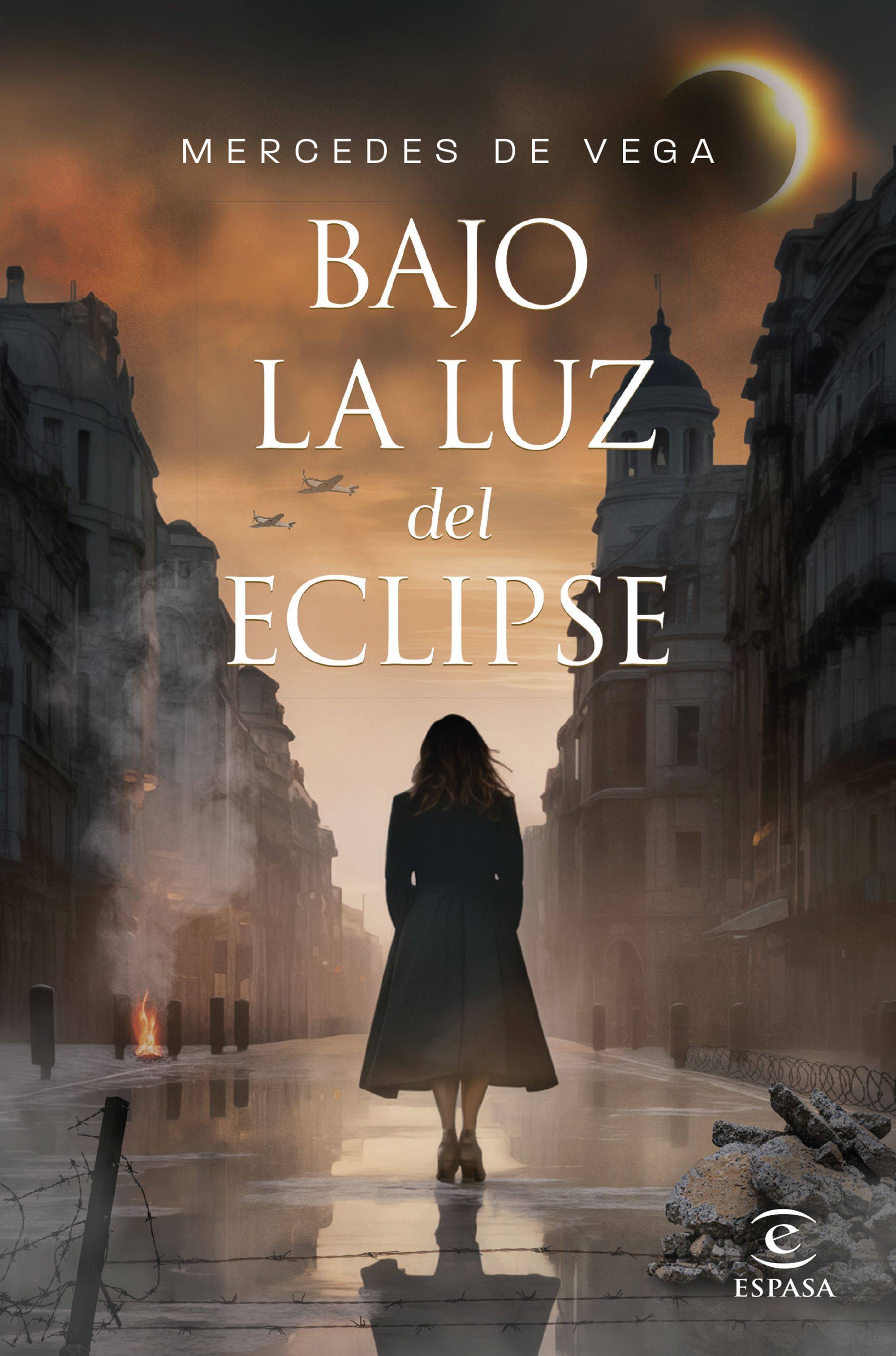 Bajo la luz del eclipse